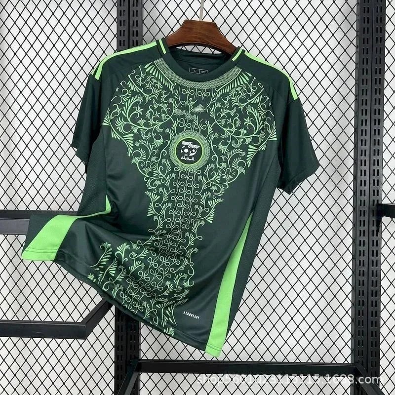 8 8
