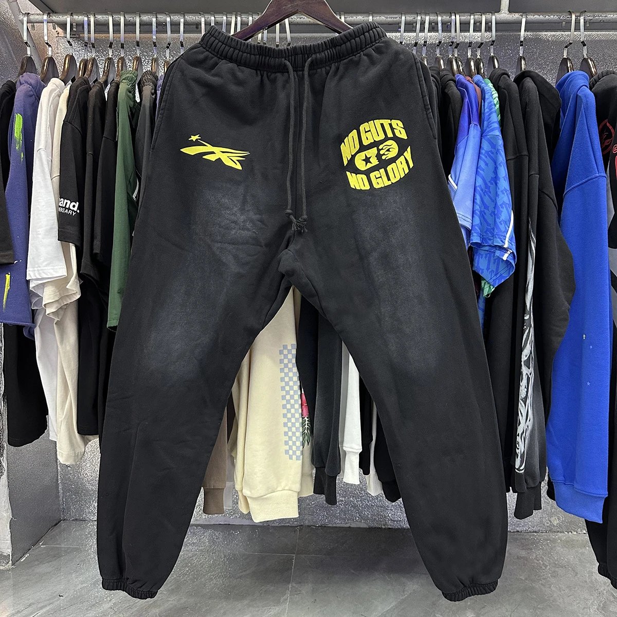 2312 黑色 2312 黑色