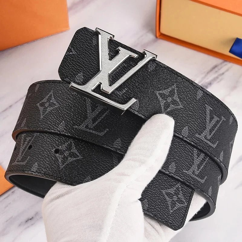 7 7