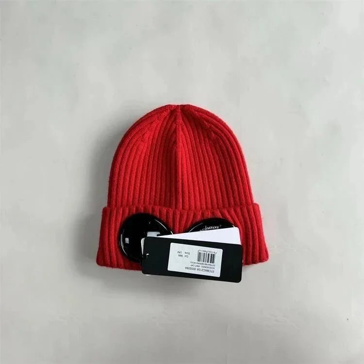 01 01
