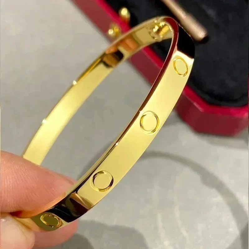 黄金色无钻 黄金色无钻