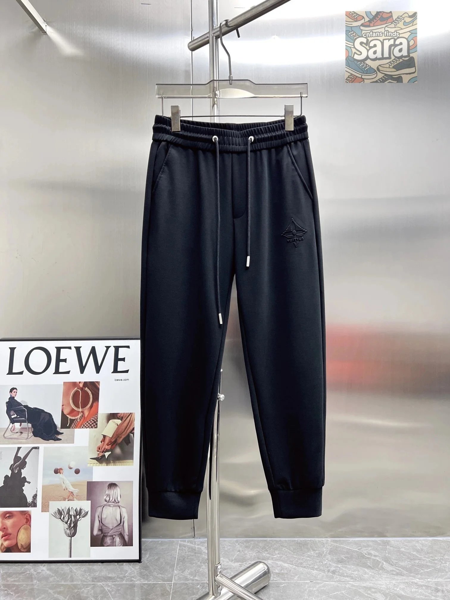 8 8