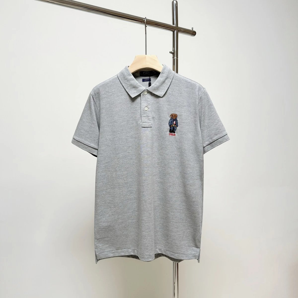 3 3