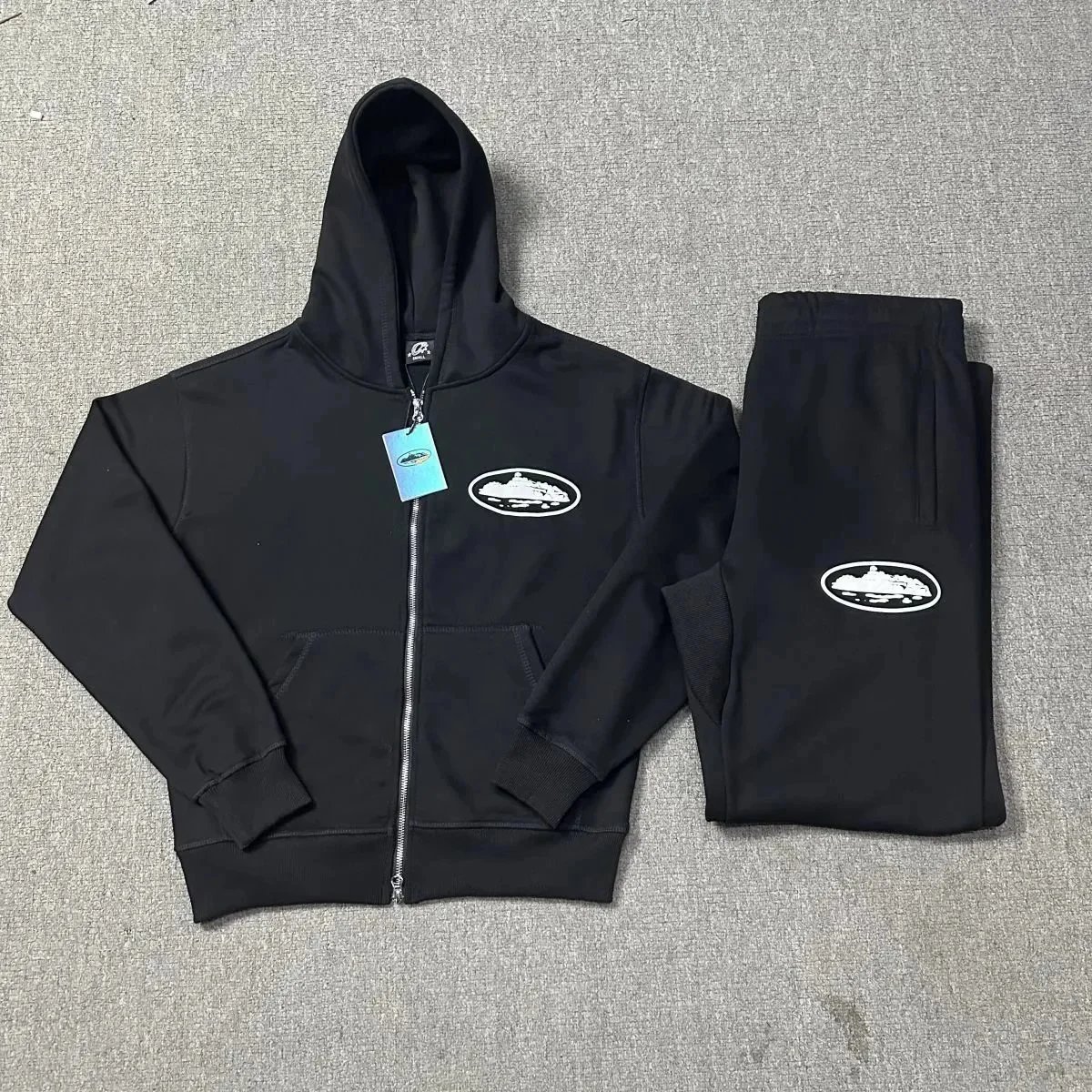 39 39