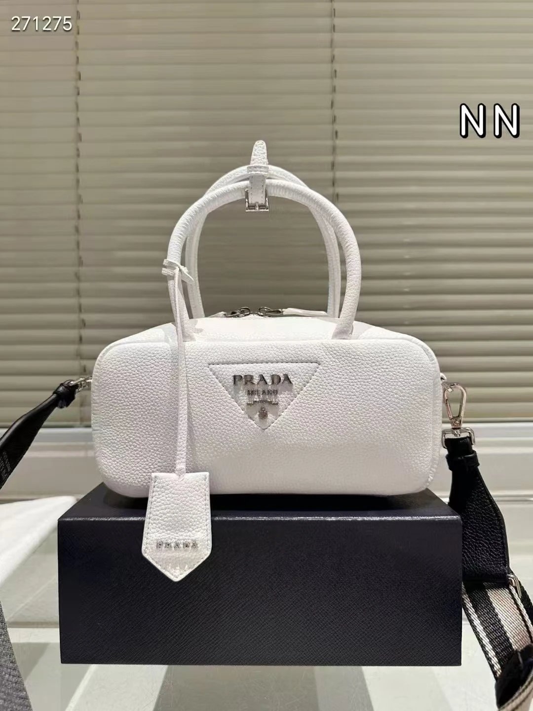 4 4