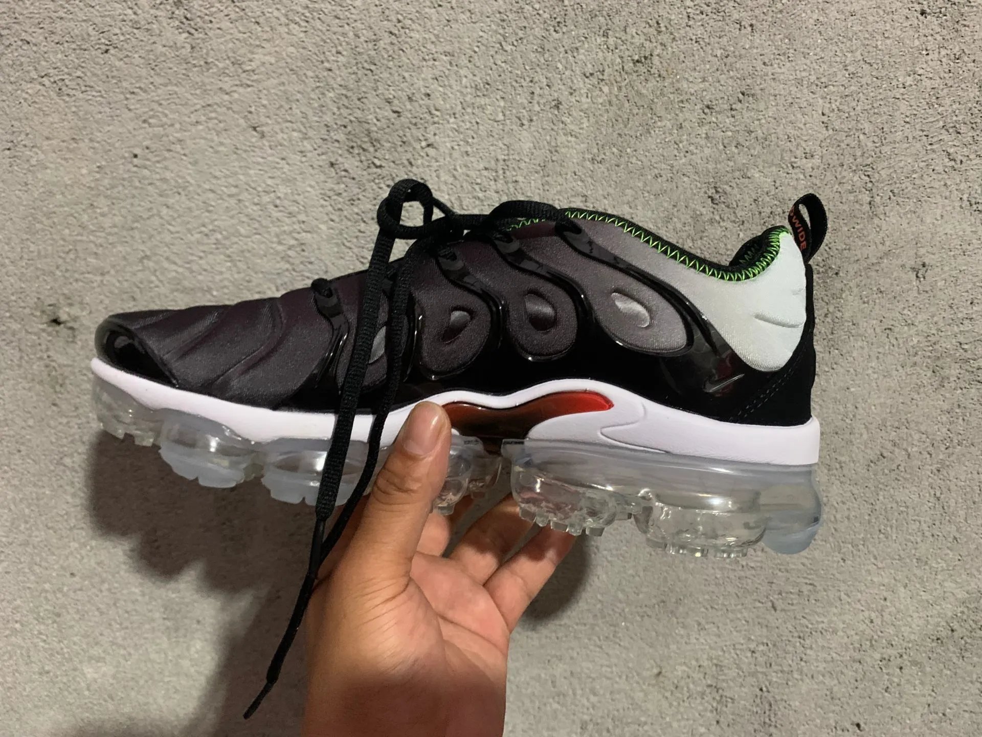 15 15