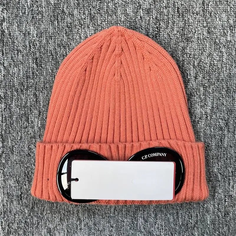 3 3