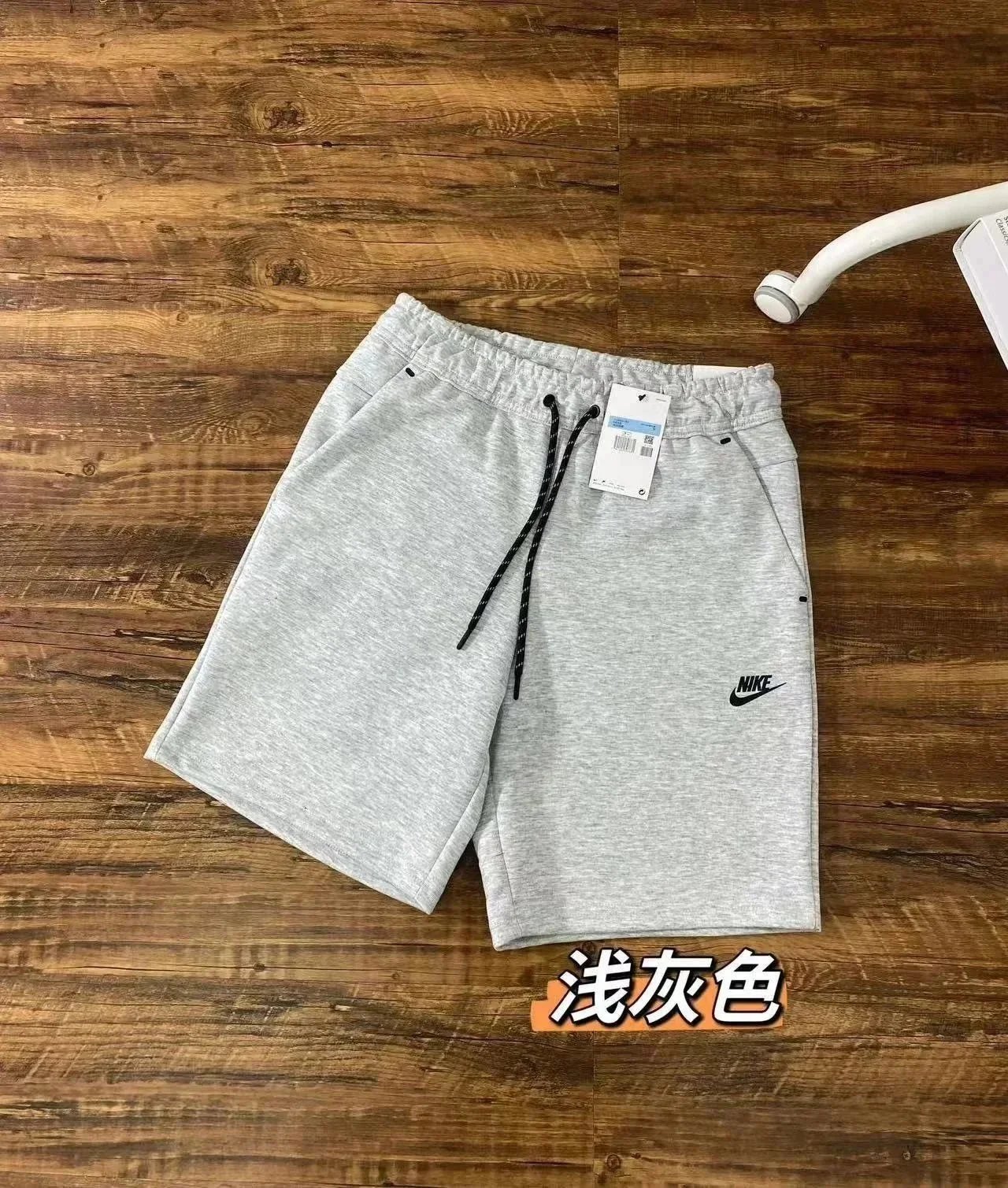 33 33