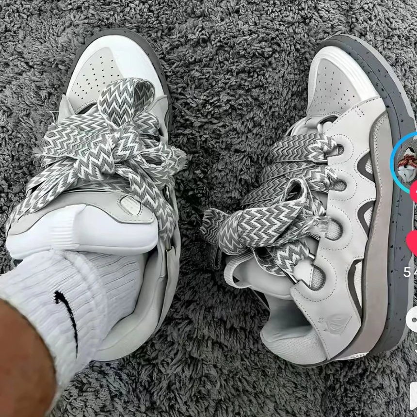 波点灰 波点灰