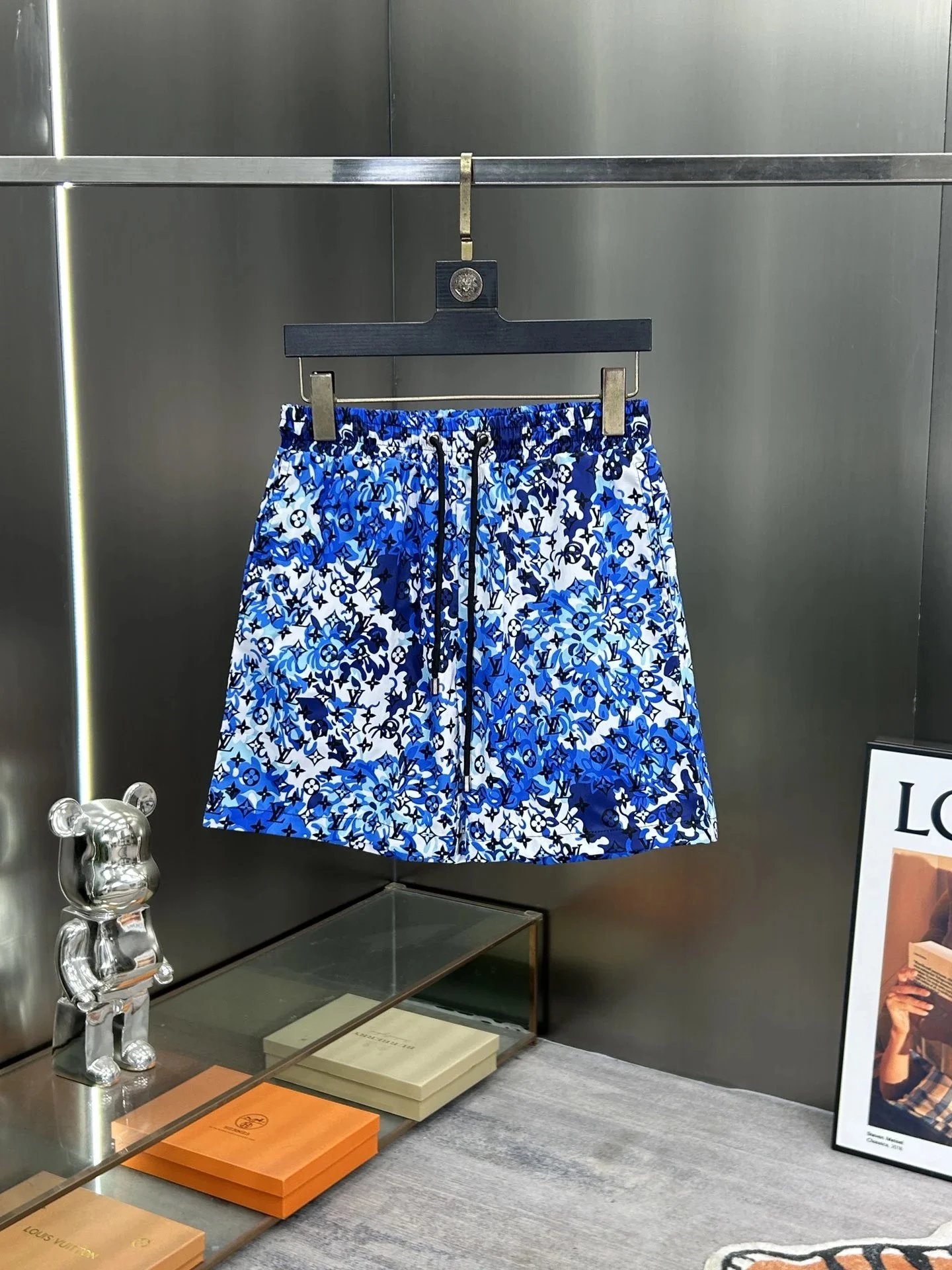 MMJ-010 MMJ-010
