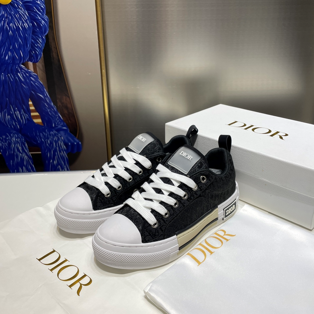 2 2
