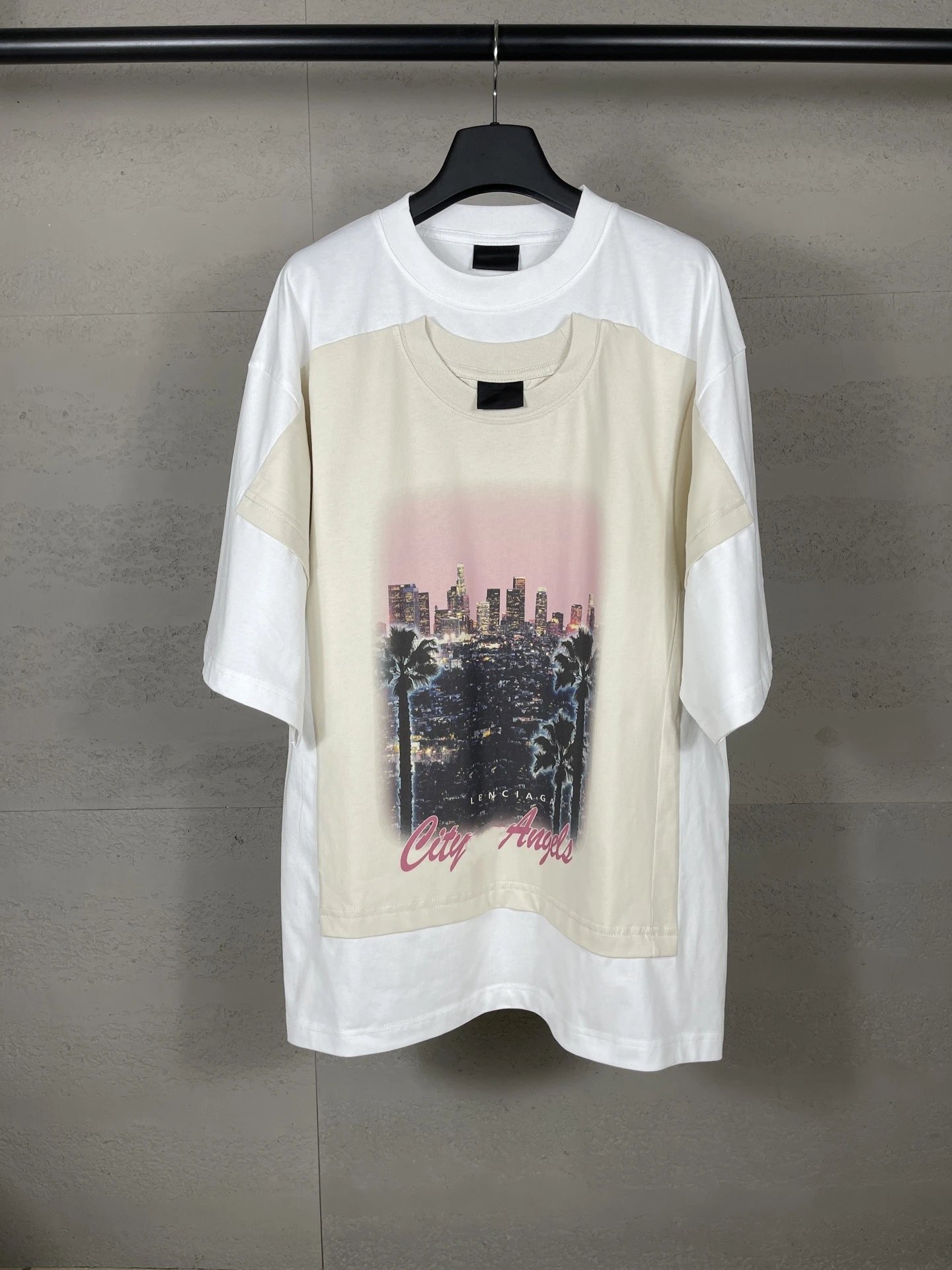 白色 白色