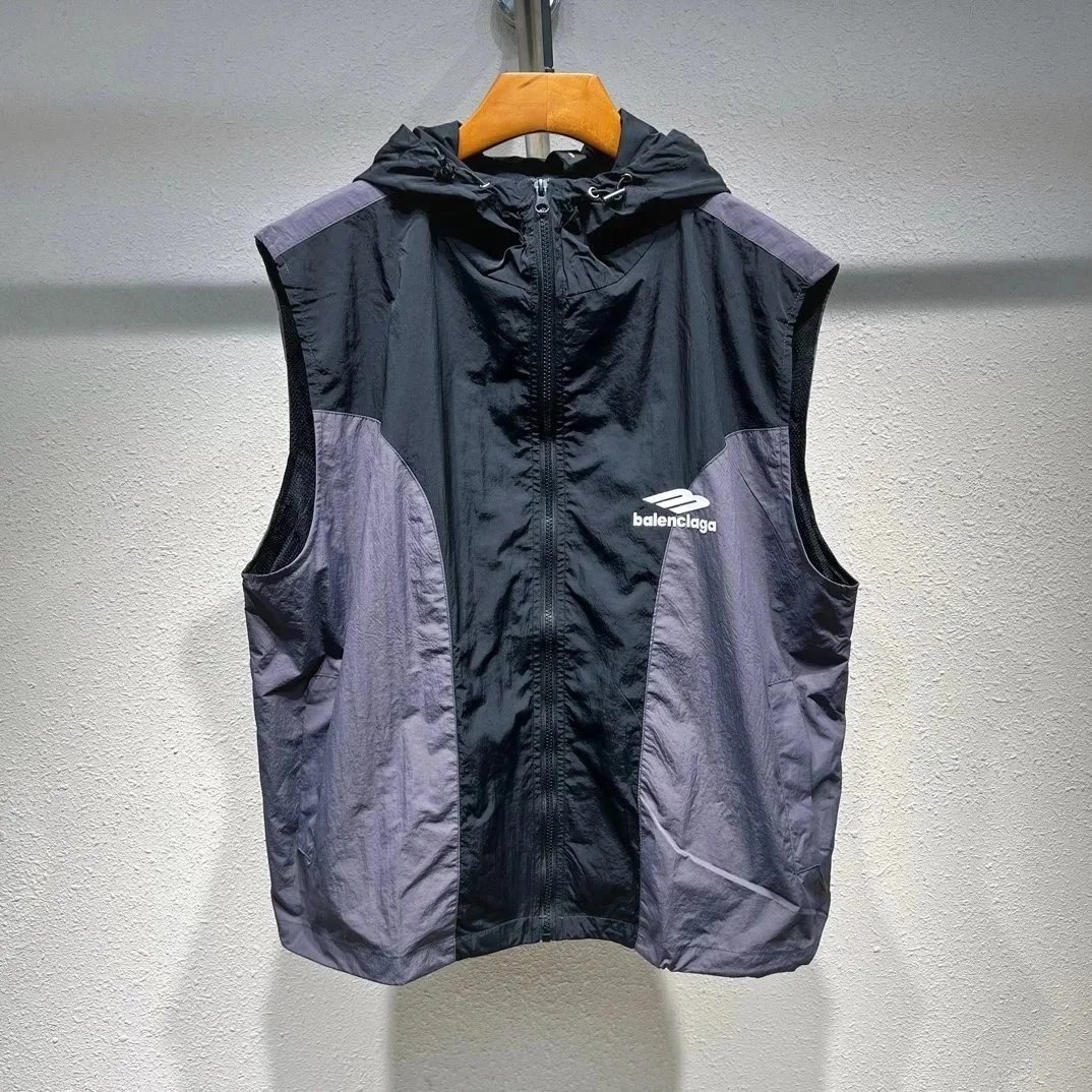 8 8