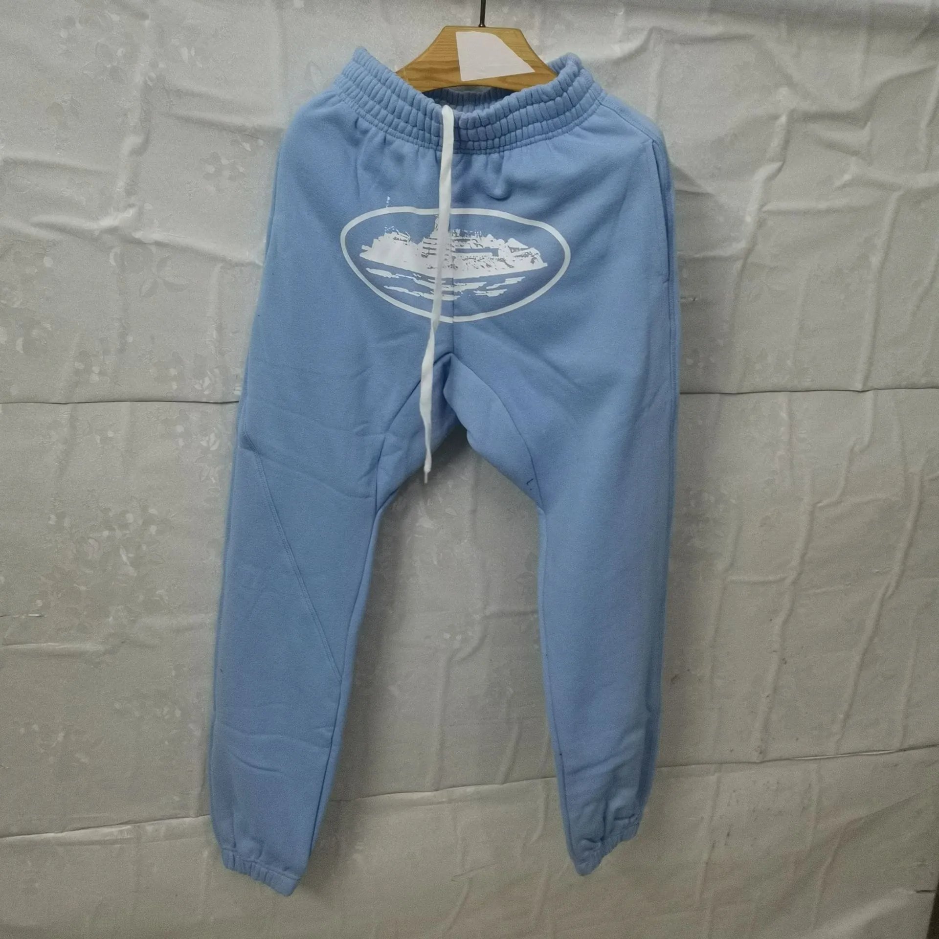 浅蓝白印花卫裤 浅蓝白印花卫裤