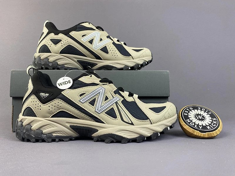 01 01