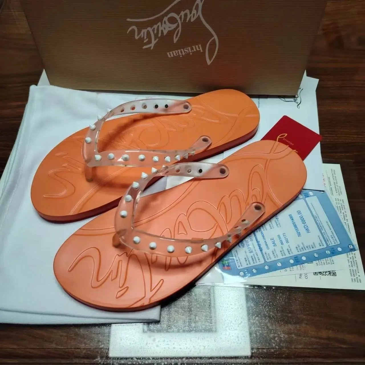 2 2