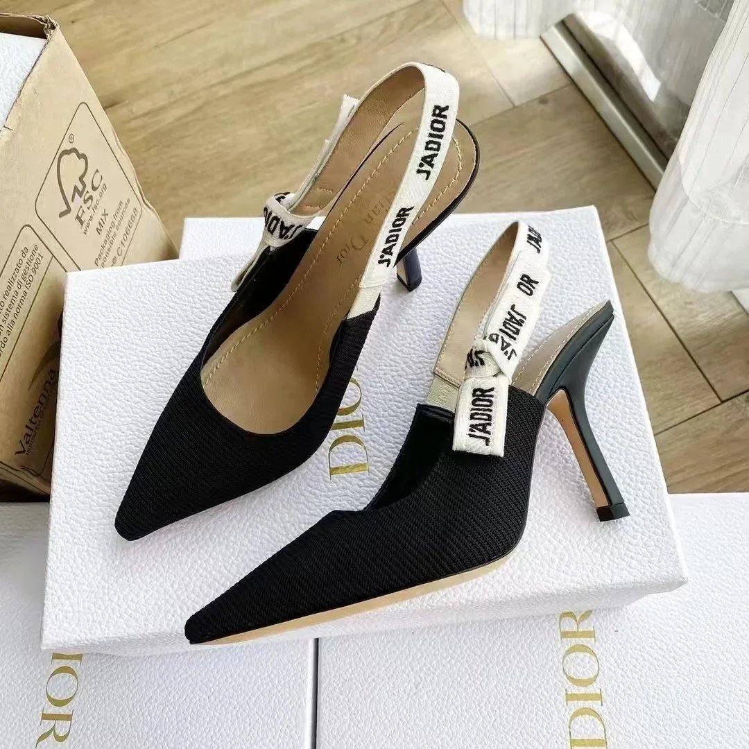45 45
