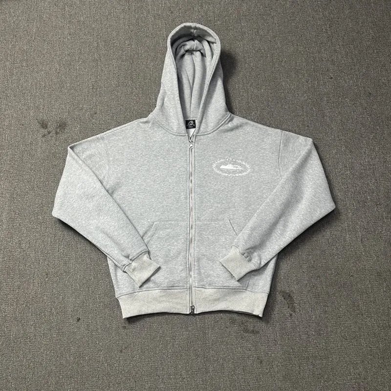 灰色拉链款上衣 灰色拉链款上衣